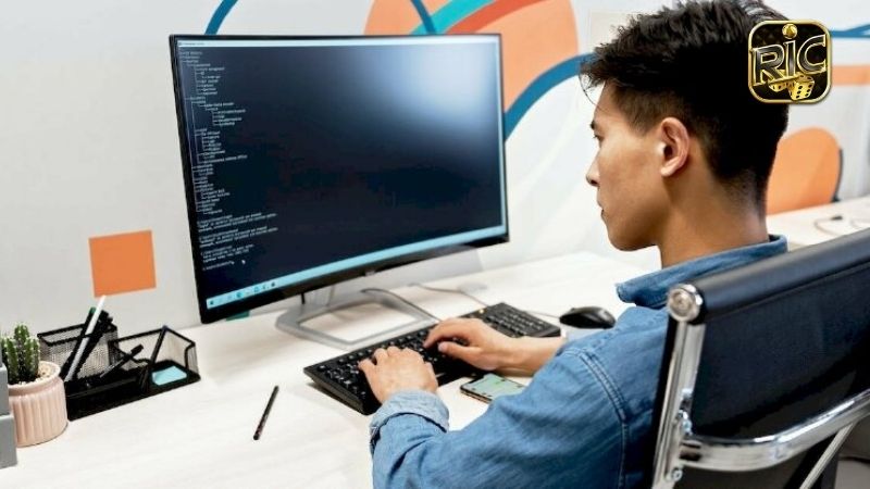 Bùi Tiến Mạnh có đam mê với công nghệ và phần mềm ngay từ khi còn đi học